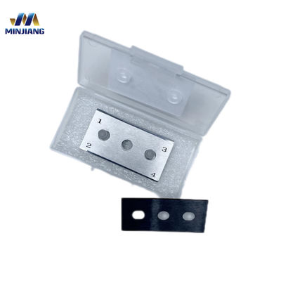 Lityum pil kesiminde Premium Tungsten Karbid Üç Delik Kesme Blade