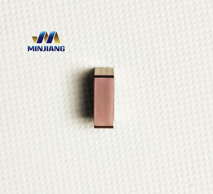 Rhombus 55° Çimentolanmış Tungsten Karbid Kesme Aracı Kullanım Dayanıklılığı Yüksek Sertlik